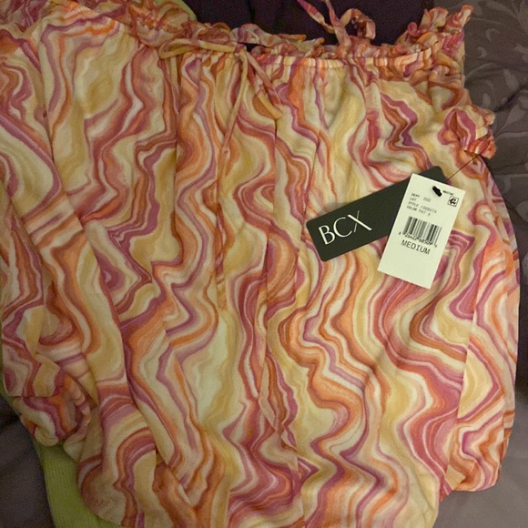 NWT BCX top Junior size Medium - Picture 4 of 5